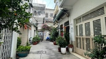 Bán nhà riêng 16,5 tỷ, 62m2, 9PN, 6WC, view đẹp tại Hai Bà Trưng, Tân 