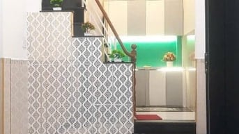 Nhà mới sửa đẹp nhà một sẹc 85/ P.T.Hiển P2 Q8. 