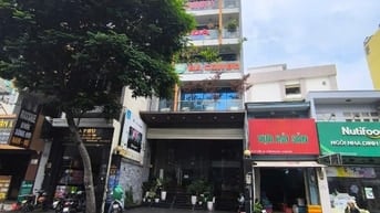 Toà MT Vườn Lài Tân Phú 8*18m 1 hầm 8 tầng nổi giá 130tr