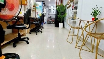 Bán nhà phố Lê Văn Sỹ, Q. Phú Nhuận 42m² – Hẻm xe hơi, giá tốt