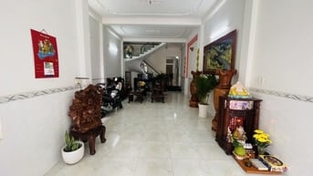 Bán Nhà Mặt Tiền,Ngay Nguyễn Sơn, 5M x 27M, 4 Tầng, Tân Phú,Chỉ 14 Tỷ 