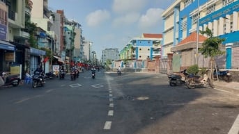 Bán Nhà HXH Khu Cư Xá Bắc Hải 3,6x10 gần CV Lê Thị Riêng 5 tầng 7,3 tỷ