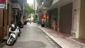 Bán nhà tập thể tầng 1 Thành Công- Huỳnh Thúc Kháng, vừa ở vừa KD