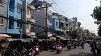 Bán nhà 2 tầng, vị trí đẹp Nguyễn Văn Đậu, DT 43m2 chỉ 5.8 tỷ