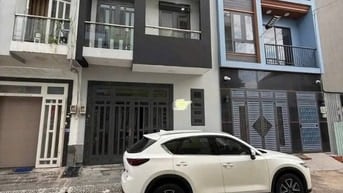 Bán gấp nhà ở đường Trần Nhật Duật, phường Tân Định, quận 1, giá 2 tỷ 