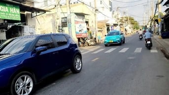 Bán nhà mặt tiền Bình Tân 167m², đang cho thuê, giá rẻ chỉ 12.9 tỷ"