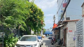 Cần xoay tiền bán gấp nhà Bàn Cờ Q3 48m2/2ty150. Nhà sạch sẽ, hẻm 6m