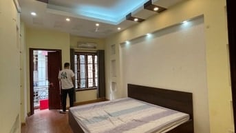 Cho thuê nhà cực đẹp Nguyễn Khang: 55m2, 4 tầng, full nội thất, 20tr