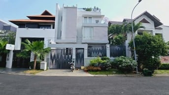 68 tr/th: Cho thuê villa 10x20m, hầm, 3 tầng ngay Công viên khu APAK