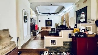 [ 3Tỷ550 ] Nhà Lê Văn Sỹ, Q.3 giá 3Tỷ550 hẻm 6m đang cho thuê 15tr 
