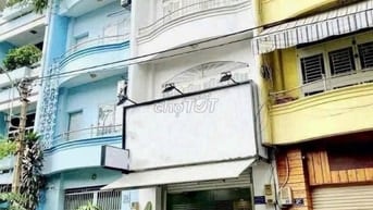 Vị Trí Siêu Đẹp 702/9F Sư Vạn Hạnh, P12, Quận 10, 4x18m 3 Lầu. Hẻm XT