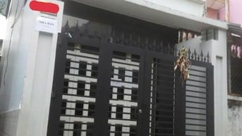 Nhà 38m² Bà Hom xây 1 trệt 2 lầu. Hẻm 6m sổ riêng. Giá chỉ 2 tỷ 150.