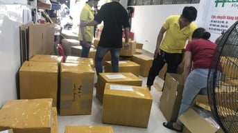 TUYỂN LAO ĐỘNG PHỔ THÔNG ĐÓNG GÓI DÁN TEM