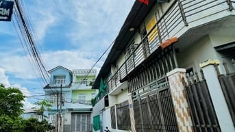 Hàng hiếm căn gốc giá 2,6 tỷ, Long Thạnh Mỹ, Quận 9.