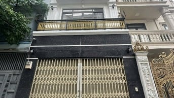 Nhà Nguyên Căn 4 lầu KDC Hoang Quốc Việt Q7 4 PN, 5 WC sạch sẽ ở ngay