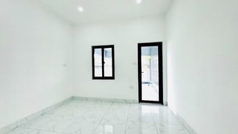 Bán nhà Nguyễn Văn Linh, 42m2x 5 tầng, 6 phòng ngủ. 6.88tỷ