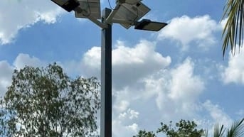 Đèn năng lượng mặt trời 100W, 200W, 300W IP67