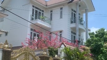 Đ156 An Dương Vương (kdc Nhật Minh), 273m2 Mt 10m, 3 tầng, 6pn,1pk,bếp