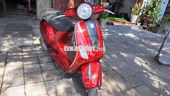 Cần bán xe Vespa ie phun xăng điện tử biển số 43