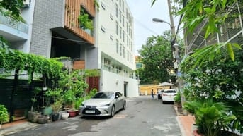 Bán nhà Hai Bà Trưng, Q. 3, HCM, 106m2 đất, ngang 5m, 4 tầng