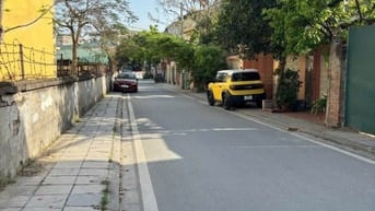 Bán Biệt thự vườn Phân lô A38 - Tư Đình - 210m2,4 tầng không gian xanh
