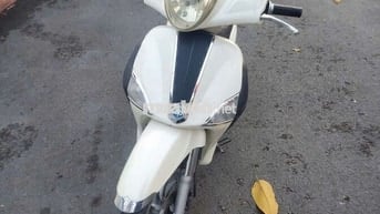 Kẹt tiền cần ra đi Piago Liberty