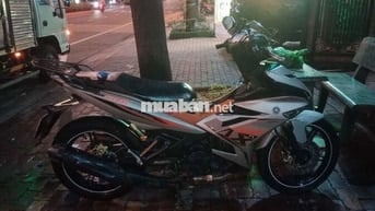 Em cần đổi xe tay ga nên ra đi em nó