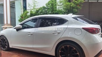 Mazda 3 2015 1.5 AT Hatchback - 159000 km