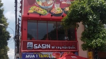 CẦN GẤP 3 NAM GIỮ XE QUÁN MÌ CAY SASIN Ở HOÀNG DIỆU 2 - THỦ ĐỨC