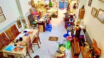 BÁN NHÀ MẶT TIỀN PHAN VĂN HỚN,160M2 XÂY 3 TẦNG, GIÁ 13.5 TỶ.