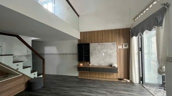 Cho thuê nhà nguyên căn tại K47/55 Huỳnh Ngọc Huệ, 6.5tr, nhà đẹp