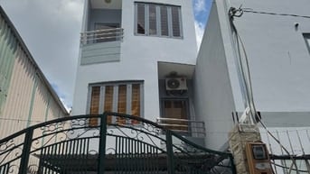 Cho thuê phòng trọ mới 100%, mỗi phòng đều có cửa sổ hướng sân vườn 