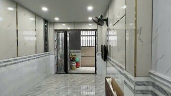 Nhà đẹp chính chủ cần bán gấp - vị trí đẹp