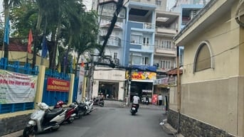 Ngộp NH xử lý bán gấp nhà 4lau,4PN,Lê Quang Định,Bình Thạnh,HXH,hơn 7t