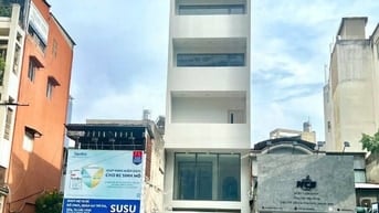 Bán toà nhà 9 tầng tại trung tâm quận 10 