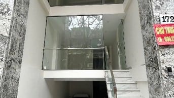 Cho thuê mặt bằng phố Nguyễn Văn Tuyết, 43m2x 2 tầng, MT 3.3m