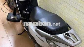 Chính chủ bán xe Lead đăng kí 2013 biển Hà Nội
