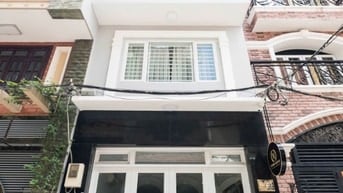 CẦN BÁN NHÀ CMT8 BẾN THÀNH Q1 ,(80M2) 6 TẦNG NHÀ MỚI ,THU NHẬP 200TR