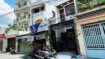 Mặt tiền KD Trương Đăng Quế P3 GV ngay Phạm Văn Đồng - Thích Quảng Đức