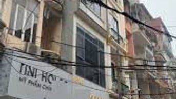 CHO THUÊ NHÀ NGUYÊN CĂN PHỐ HUỲNH THÚC KHÁNG -BA ĐÌNh 