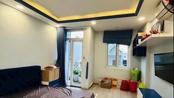 Kẹt nợ bán gấp 66m2 nhà 1 lầu đường Hòa Hưng,q10,giá 1,75 tỷ-SHR