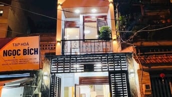 Mặt Tiền 3 Tầng 3x18(54m2) Gần Phạm Văn Đồng - Công Viên Gia Định
