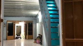 Cho thuê nhà đường Phùng Văn Cung, Q.PN, DT: 50 m2, Giá: 9 triệu