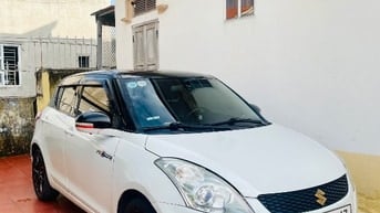 Suzuki Swift SX 2015 1.4AT Bản Spenciel Logo Vàng