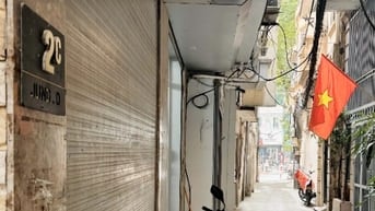 Nhà 5 Tầng Xinh Xắn cách mặt phố Thái Hà 20m