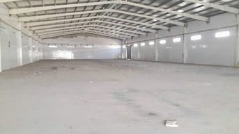 Kho xưởng cho thuê quốc lộ 1A , quận 12 , DT: 2,600m2