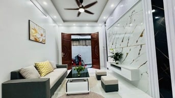 Bán nhà 5 tầng lô góc - Oto đỗ Cổng -  Diện tích 35m2 - 3.8m mặt tiền