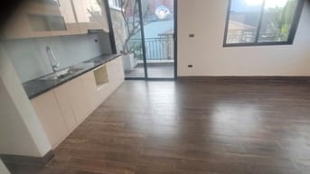 Bán nhà ngõ gần phố Văn Cao - Liễu Giai, Ba Đình, 5,5 tầng thang máy 