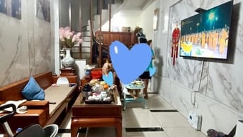BÁN GẤP CĂN NHÀ tại Hoàng Mai . Thanh Trì . Hà nội 