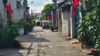Bán nhà hẻm xe hơi đường Tỉnh Lộ 10 –khu Tên Lửa, Dt:3,8 x 16m, 3 tầng